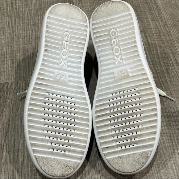 Geox Gold and White Sneakers with Metallic Finish Sz7 - Picture 6 of 10